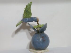 Hummingbird on Small Ball Large